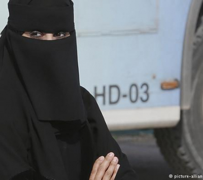 Arábia Saudita propõe lei criminalizando assédio sexual