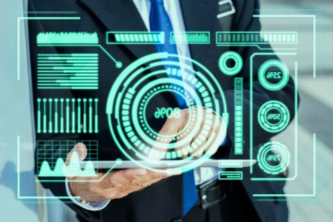 Quem lidera com dados, lidera o futuro: Por que dominar Inteligência Artificial se tornou essencial para os profissionais de negócios