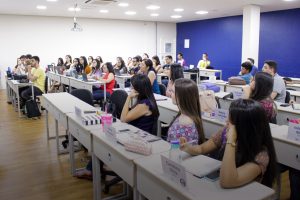Estudantes participam de exame do Sistema de Avaliação da Educação de  Oeiras - GP1