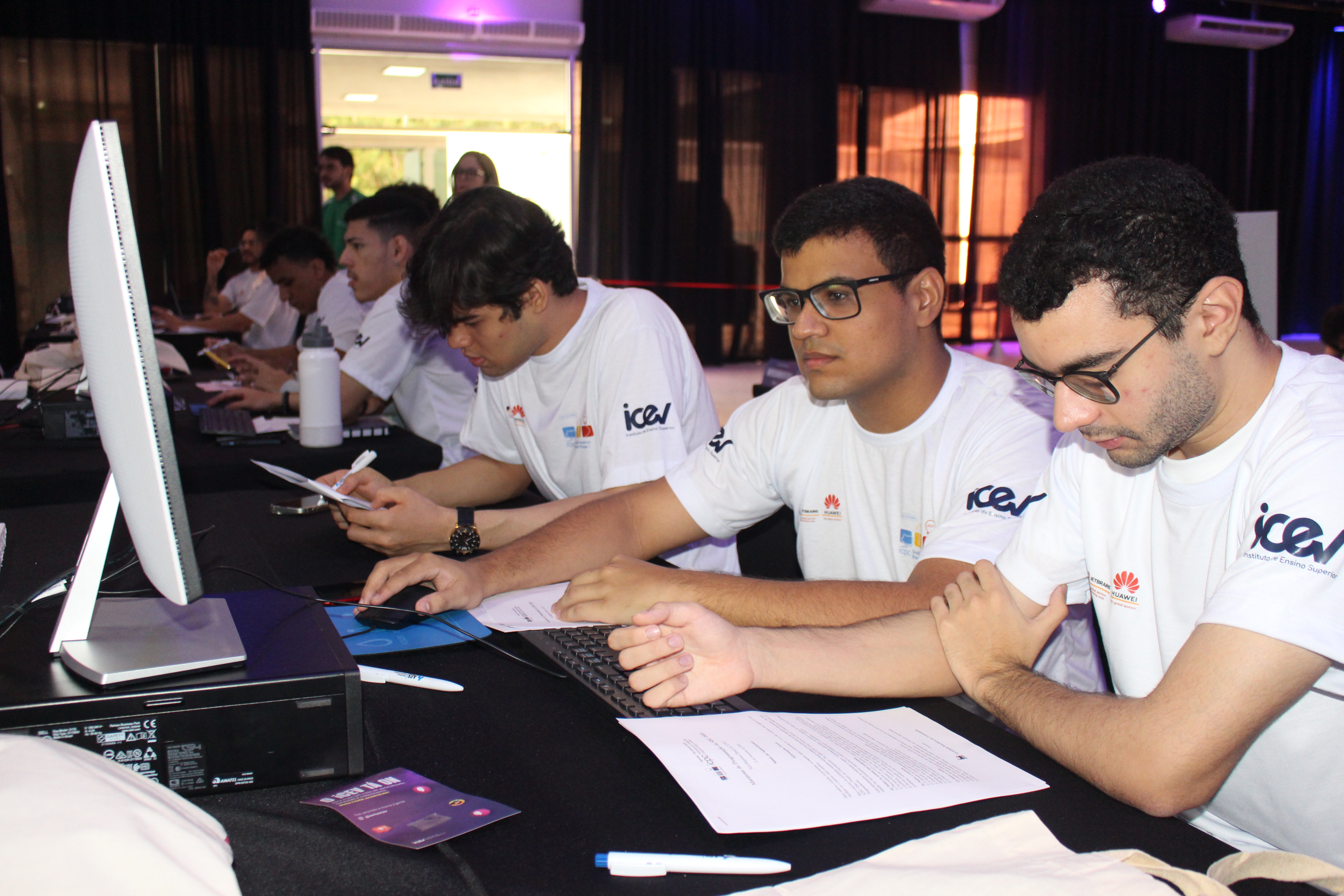 Icev iCEV abre seleção para programa de Iniciação Científica - Programação ...